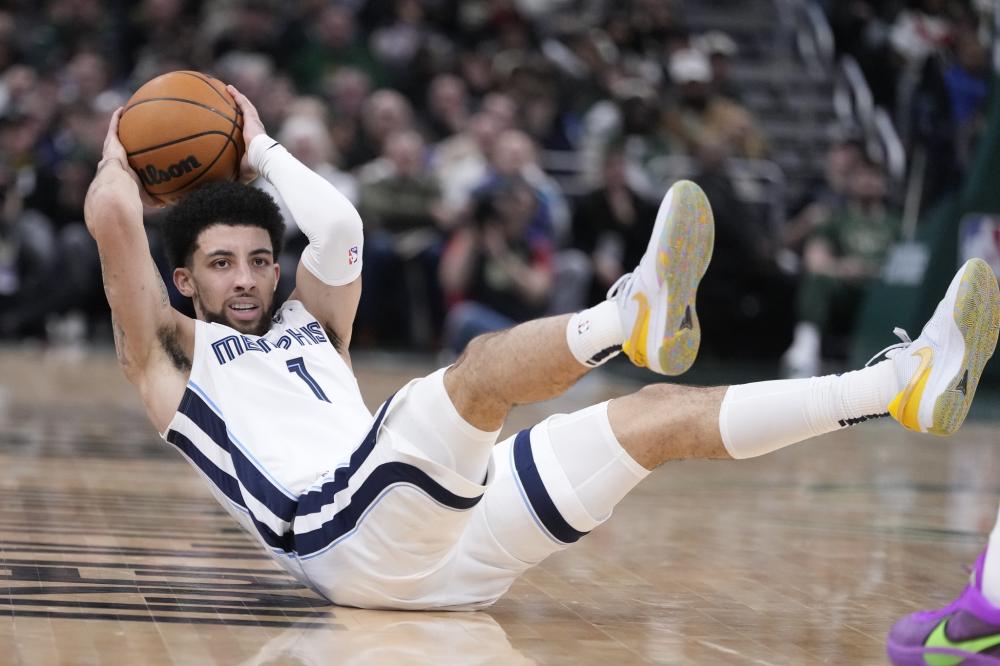 赛增添了更 赛增添了更